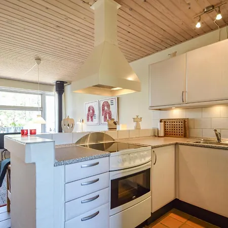 Hébergement de vacances 2 Bedroom Stunning In Romo